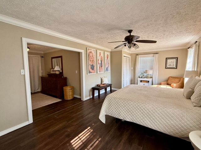 743 State Highway Mm, Gainesville, MO 65655