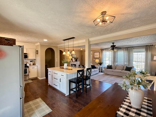 743 State Highway Mm, Gainesville, MO 65655