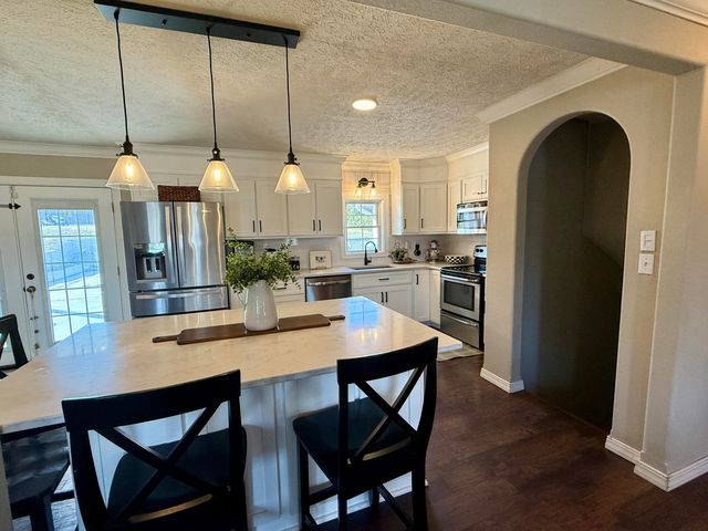 743 State Highway Mm, Gainesville, MO 65655