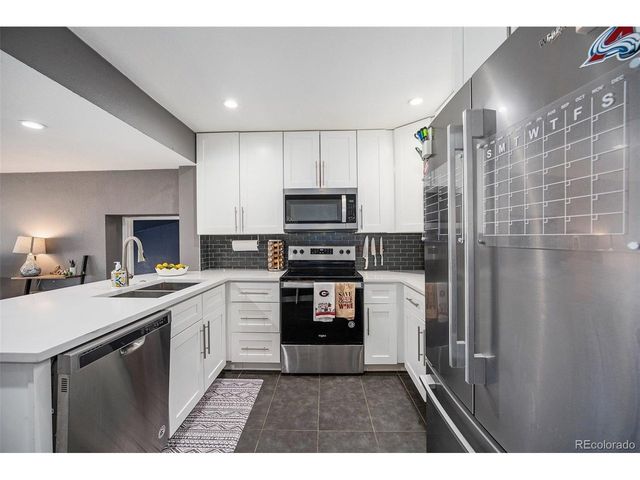 4827 Meade St, Denver, CO 80221