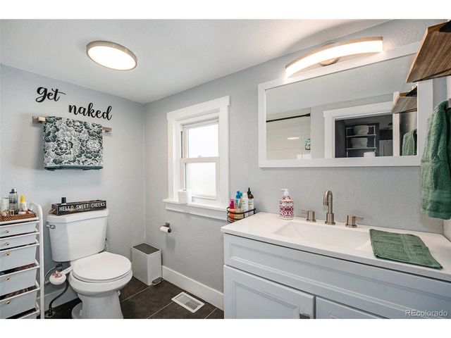 4827 Meade St, Denver, CO 80221