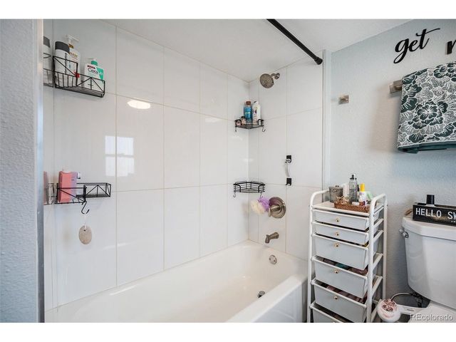 4827 Meade St, Denver, CO 80221