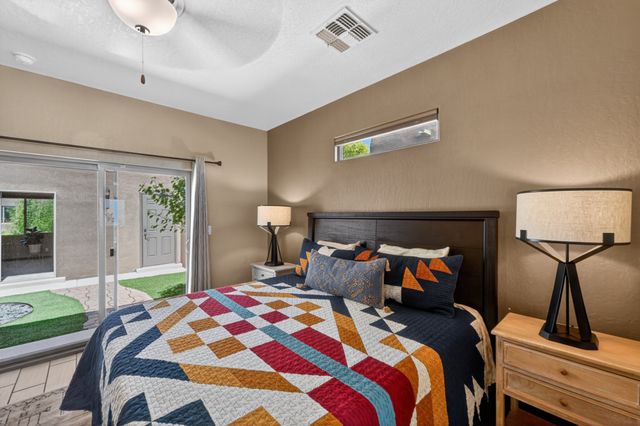 33 Caballo Viejo, Santa Fe, NM 87508