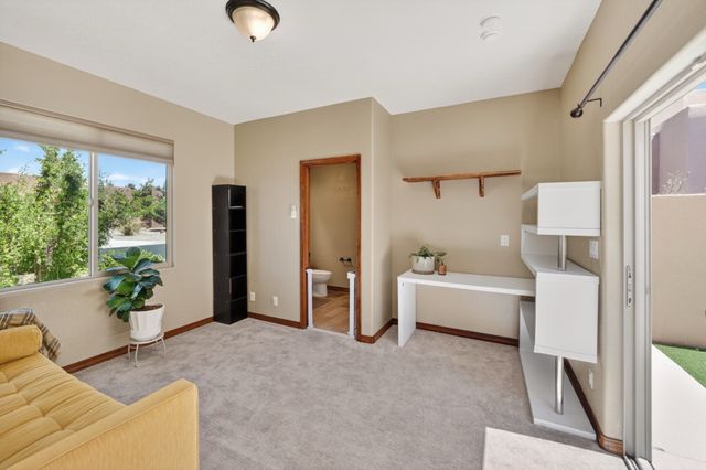 33 Caballo Viejo, Santa Fe, NM 87508