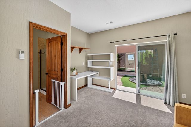 33 Caballo Viejo, Santa Fe, NM 87508