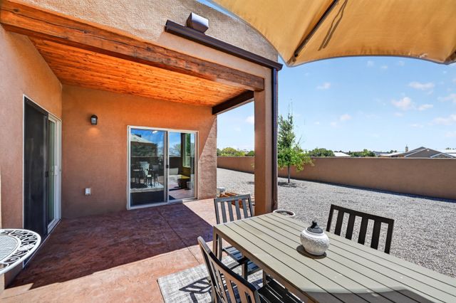 33 Caballo Viejo, Santa Fe, NM 87508