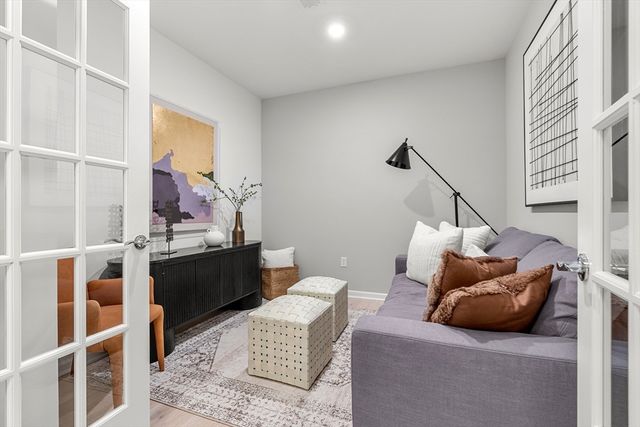 30 Coppersmith Way 201, Canton, MA 02021