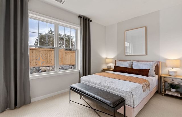 30 Coppersmith Way 201, Canton, MA 02021