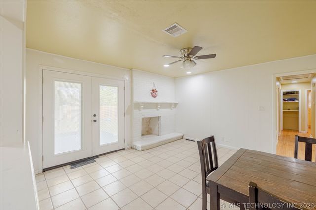 11315 E 3rd Street, Tulsa, OK 74128