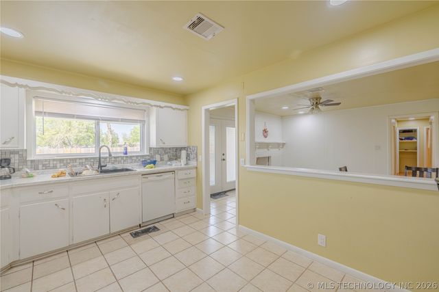 11315 E 3rd Street, Tulsa, OK 74128