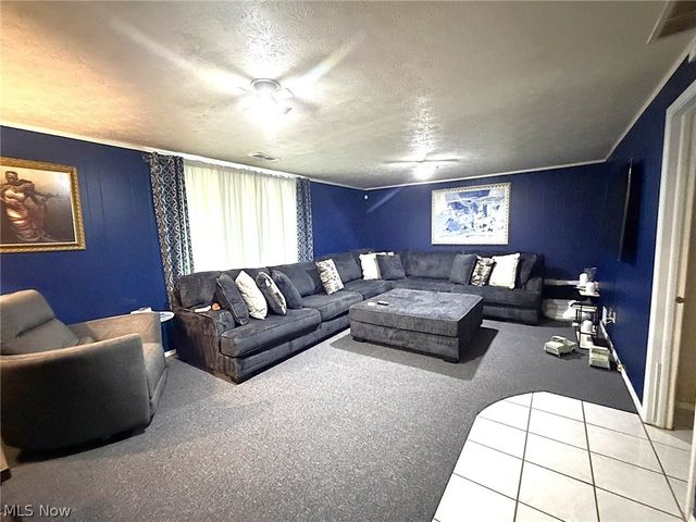 4602 Whitehall Drive, South Euclid, OH 44121