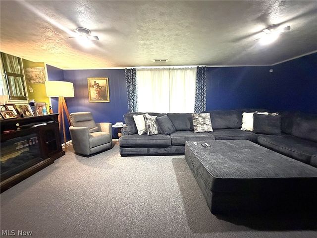 4602 Whitehall Drive, South Euclid, OH 44121