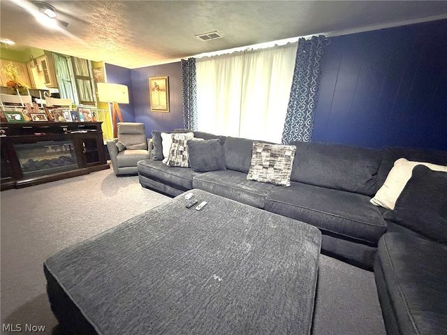 4602 Whitehall Drive, South Euclid, OH 44121