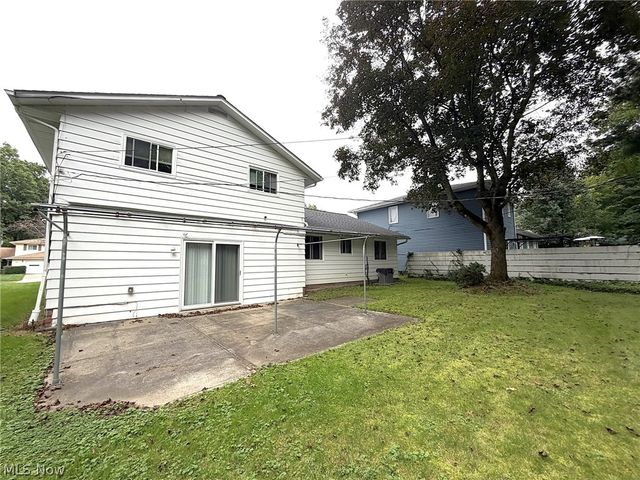 4602 Whitehall Drive, South Euclid, OH 44121