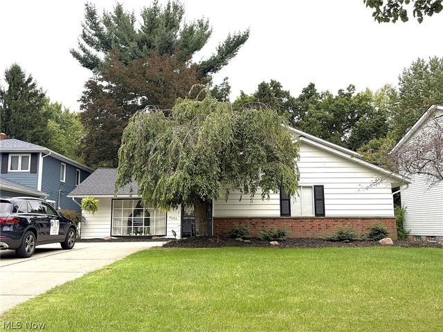 4602 Whitehall Drive, South Euclid, OH 44121