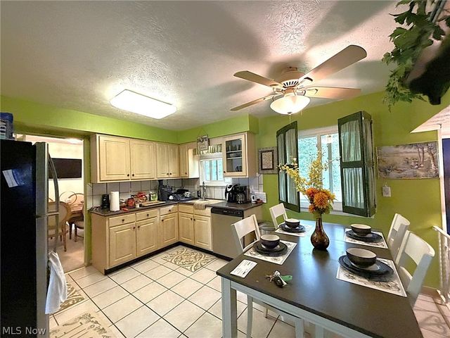 4602 Whitehall Drive, South Euclid, OH 44121