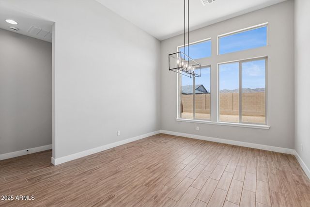 6818 N 190TH Avenue, Waddell, AZ 85355