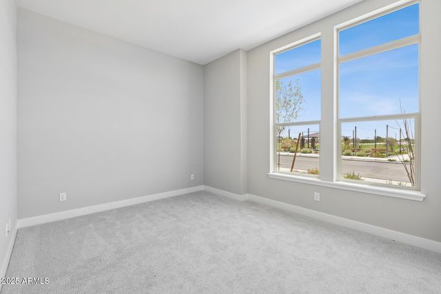 6818 N 190TH Avenue, Waddell, AZ 85355