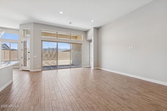 6818 N 190TH Avenue, Waddell, AZ 85355