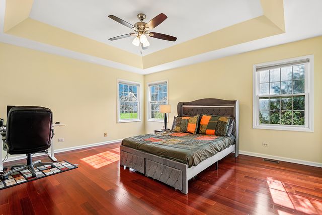 1004 Hamlet Road, Naperville, IL 60564
