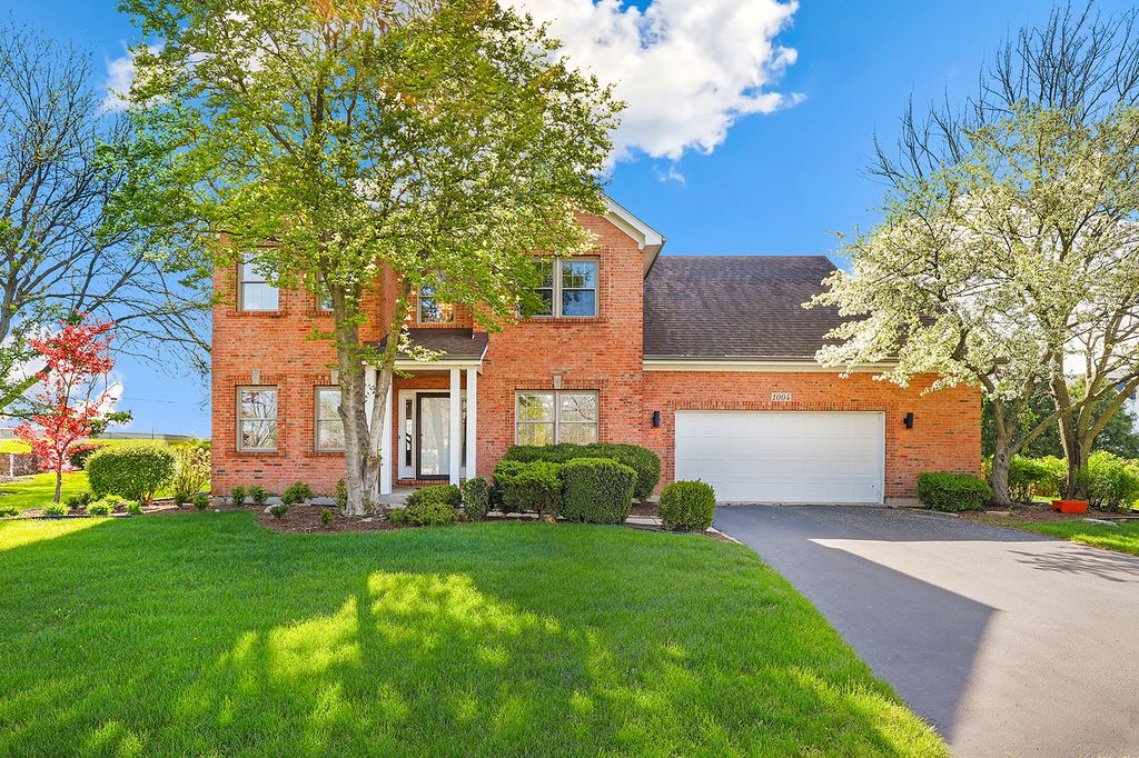 1004 Hamlet Road, Naperville, IL 60564