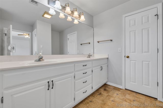 1000 W Inglewood Street, Broken Arrow, OK 74011