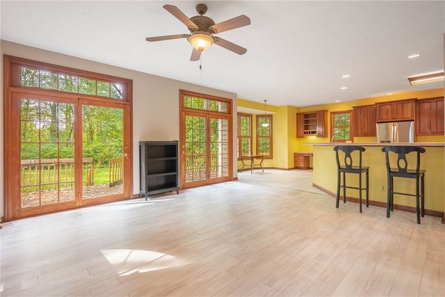 5299 Clearcreek Trail, Yellow Springs Vlg, OH 45387