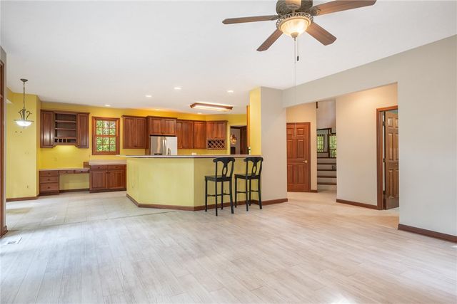 5299 Clearcreek Trail, Yellow Springs Vlg, OH 45387