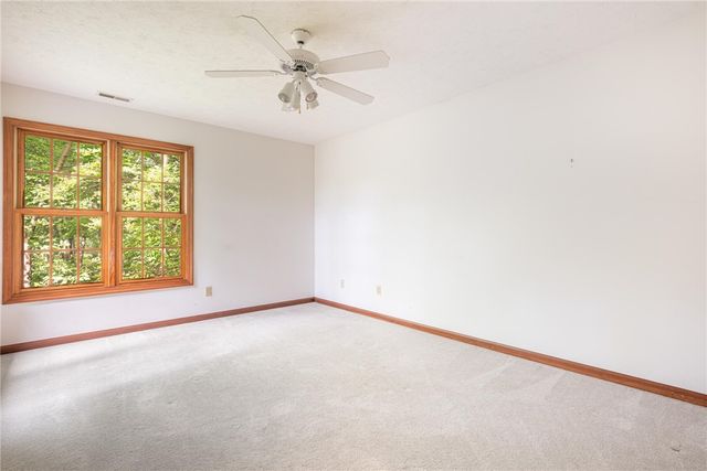 5299 Clearcreek Trail, Yellow Springs Vlg, OH 45387