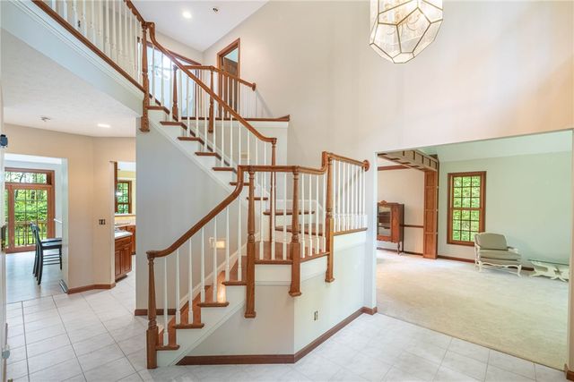 5299 Clearcreek Trail, Yellow Springs Vlg, OH 45387