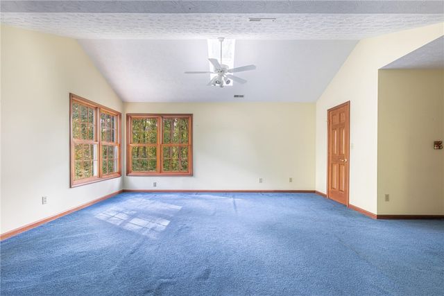 5299 Clearcreek Trail, Yellow Springs Vlg, OH 45387
