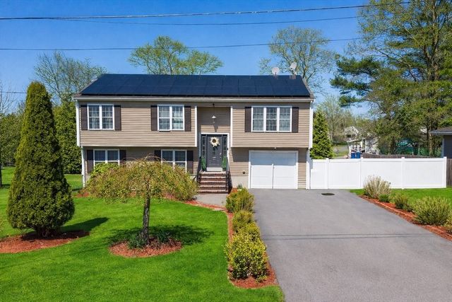 35 Avery St, New Bedford, MA 02745
