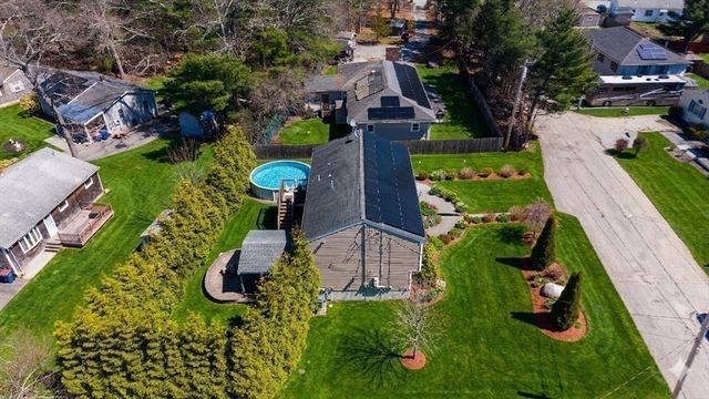35 Avery St, New Bedford, MA 02745