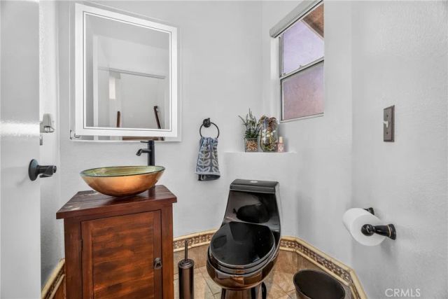 27630 Iris, Castaic, CA 91384