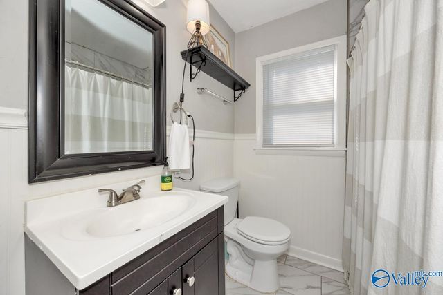 3809 8th Avenue SW, Huntsville, AL 35805