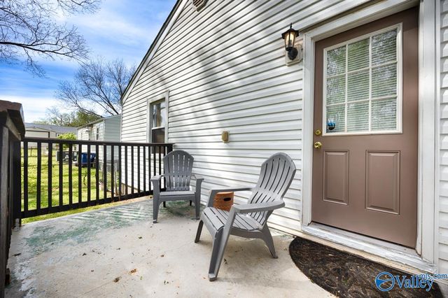 3809 8th Avenue SW, Huntsville, AL 35805