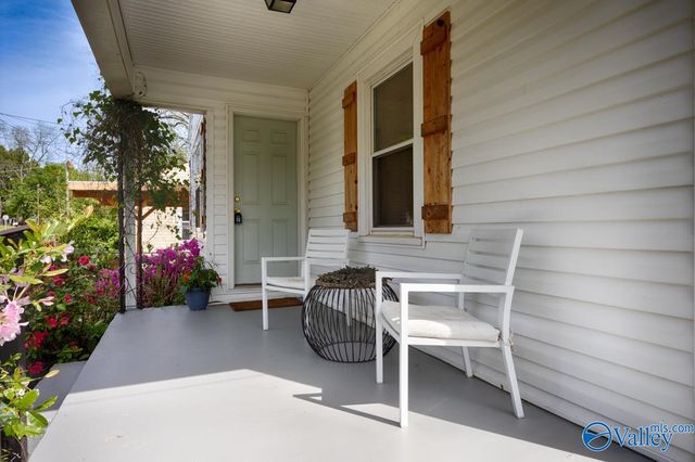 3809 8th Avenue SW, Huntsville, AL 35805