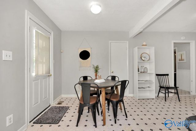 3809 8th Avenue SW, Huntsville, AL 35805