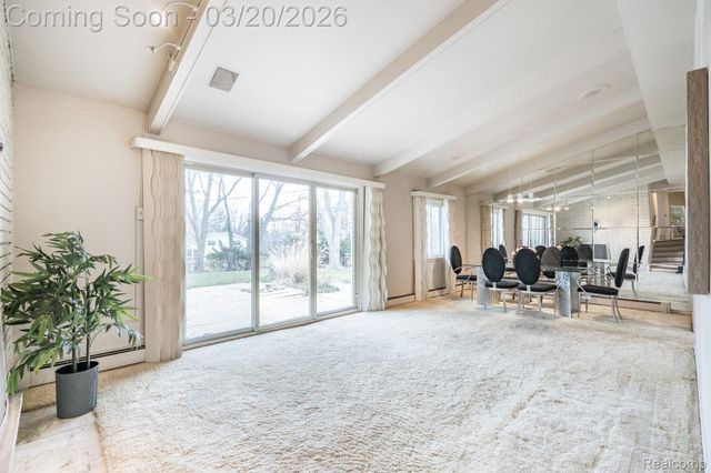 5832 Shaun Road, West Bloomfield Charter Township, MI 48322