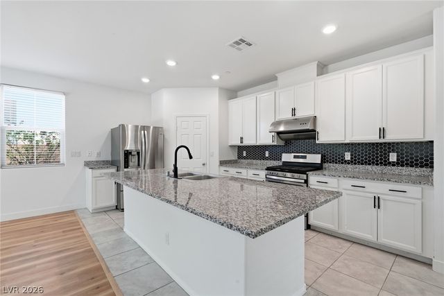 3036 Taranto Heights Avenue, Henderson, NV 89044