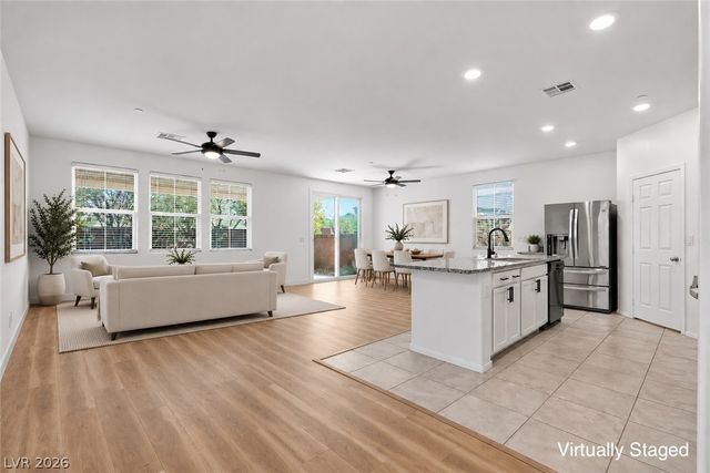 3036 Taranto Heights Avenue, Henderson, NV 89044