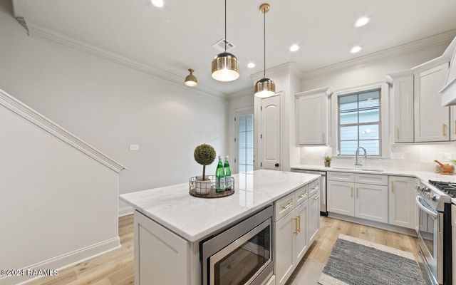 304 Sandstone Avenue, Scott, LA 70583
