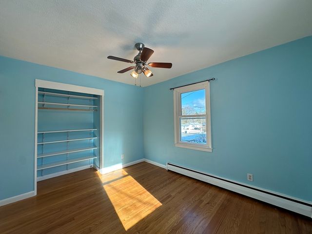 3 Sylvia St, Palmer, MA 01080