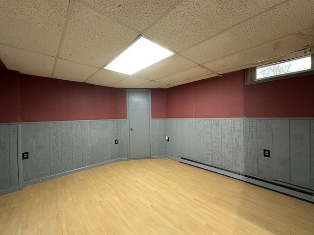 3 Sylvia St, Palmer, MA 01080