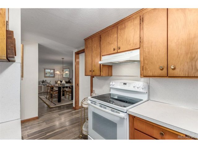 937 Pratt St, Longmont, CO 80501