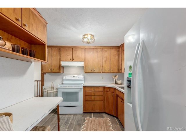 937 Pratt St, Longmont, CO 80501