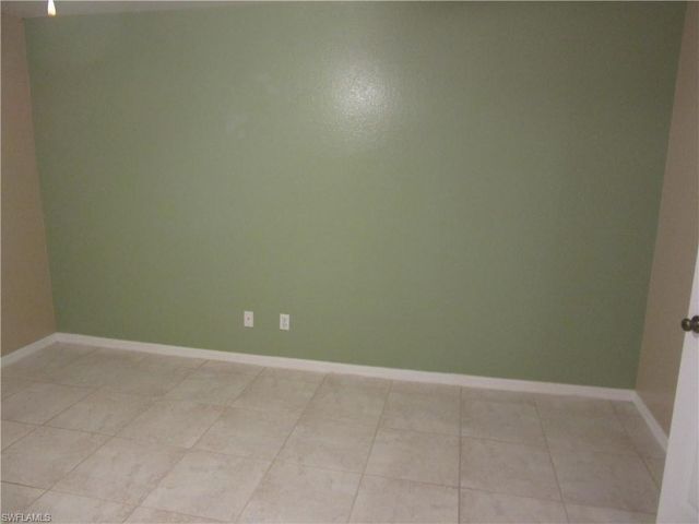 271 SW 4th ST 271, Cape Coral, FL 33991