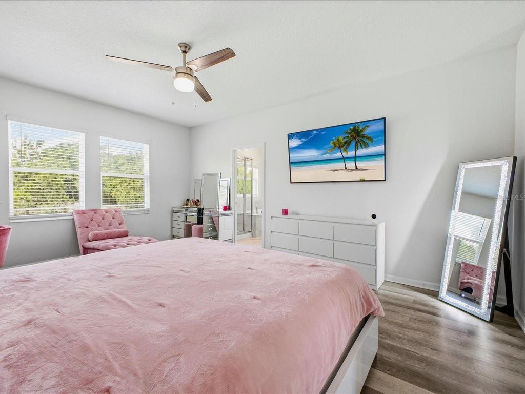 Image 17 of property listing at 1861 BLACK MAPLE PLACE, Ocoee, FL 34761