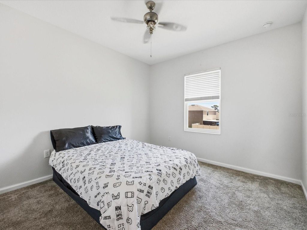 Image 23 of property listing at 1861 BLACK MAPLE PLACE, Ocoee, FL 34761