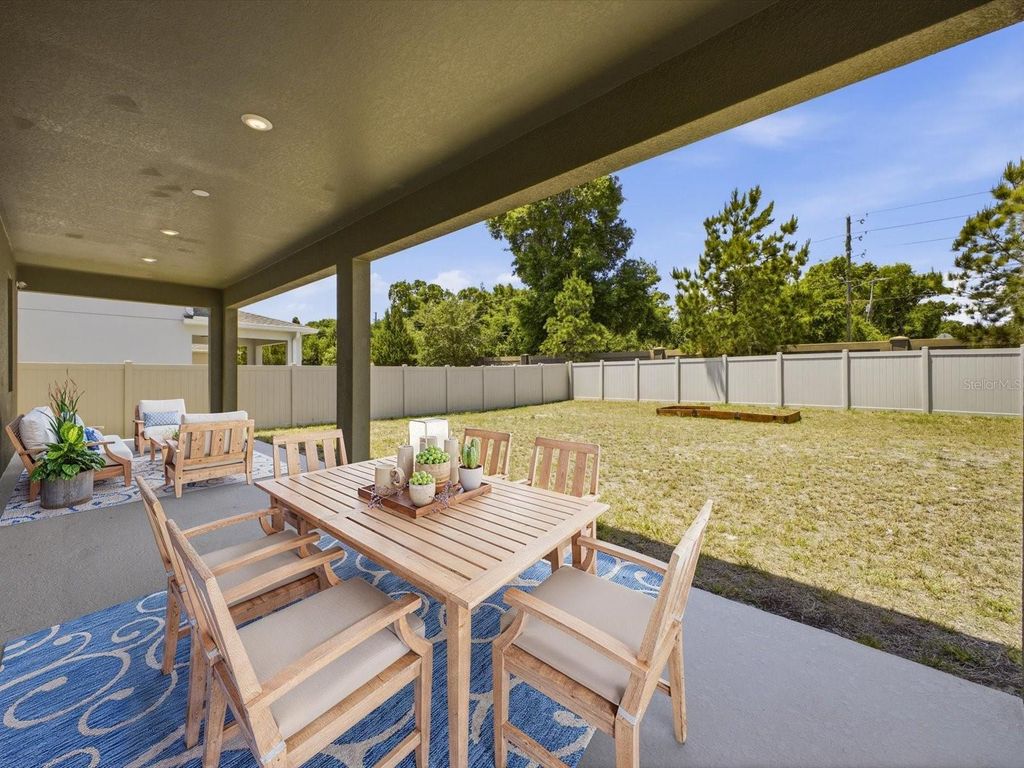 Image 28 of property listing at 1861 BLACK MAPLE PLACE, Ocoee, FL 34761